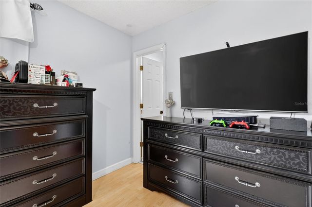 3126 TOOLE ROAD, Lithia, FL 33547
