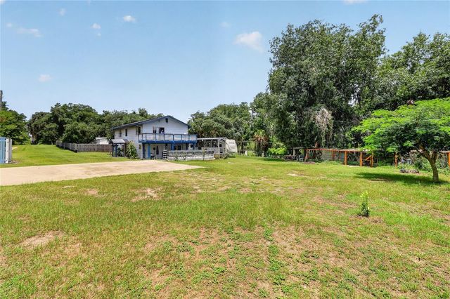3126 TOOLE ROAD, Lithia, FL 33547