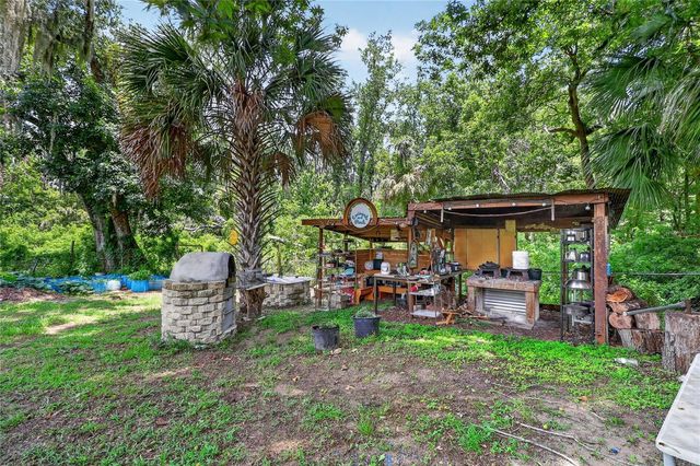 3126 TOOLE ROAD, Lithia, FL 33547