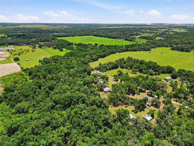 3126 TOOLE ROAD, Lithia, FL 33547
