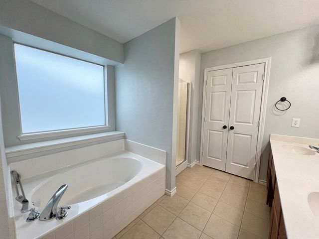 1329 Hill View Trail, Wylie, TX 75098