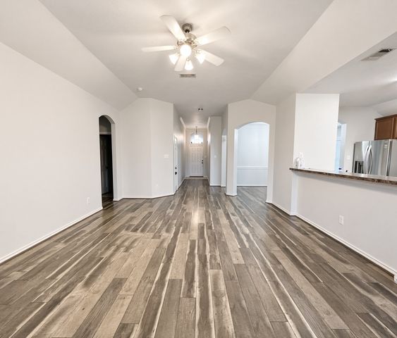 1329 Hill View Trail, Wylie, TX 75098