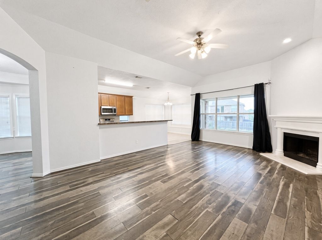 1329 Hill View Trail, Wylie, TX 75098
