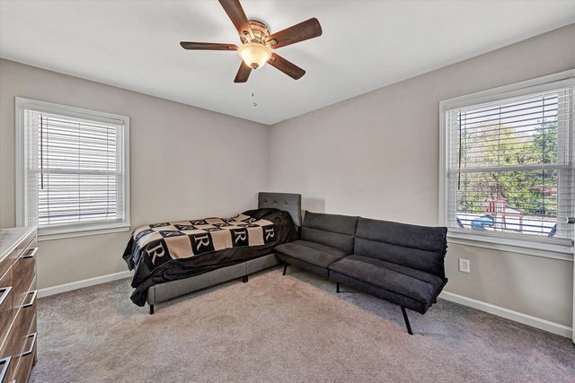 3131 Garst Cabin DR, Roanoke, VA 24018