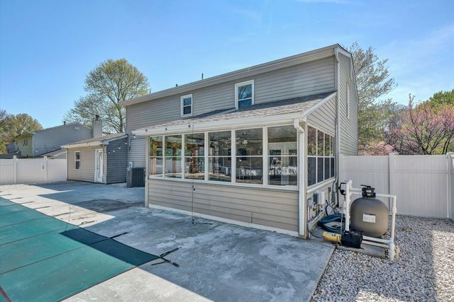 3131 Garst Cabin DR, Roanoke, VA 24018