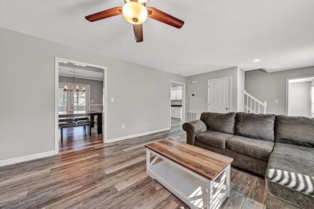3131 Garst Cabin DR, Roanoke, VA 24018