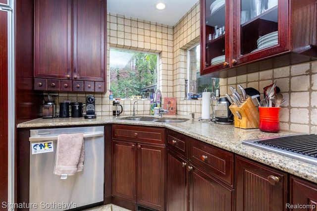 608 Purdy Street, Birmingham, MI 48009