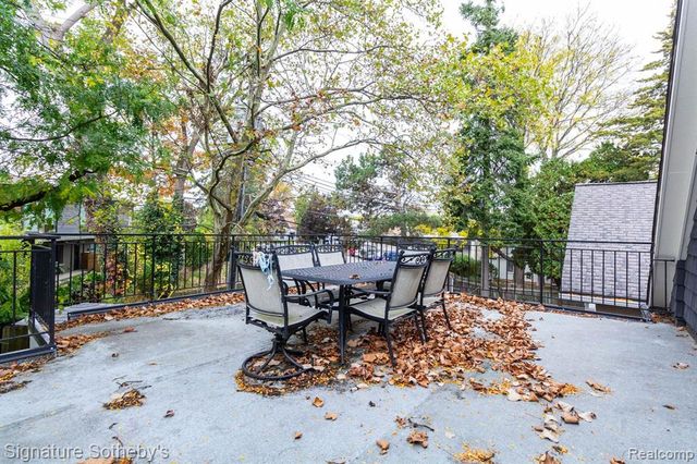 608 Purdy Street, Birmingham, MI 48009