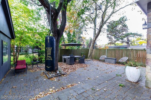 608 Purdy Street, Birmingham, MI 48009