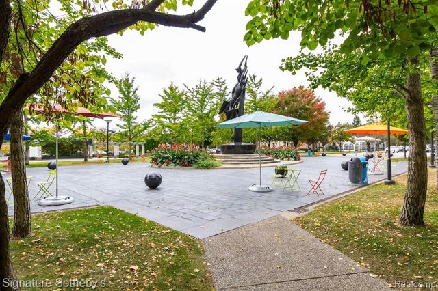 608 Purdy Street, Birmingham, MI 48009