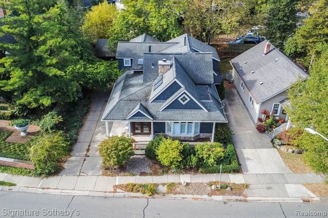 608 Purdy Street, Birmingham, MI 48009