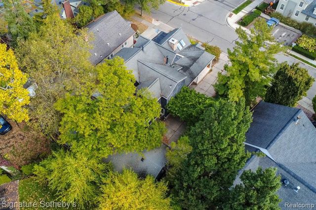 608 Purdy Street, Birmingham, MI 48009