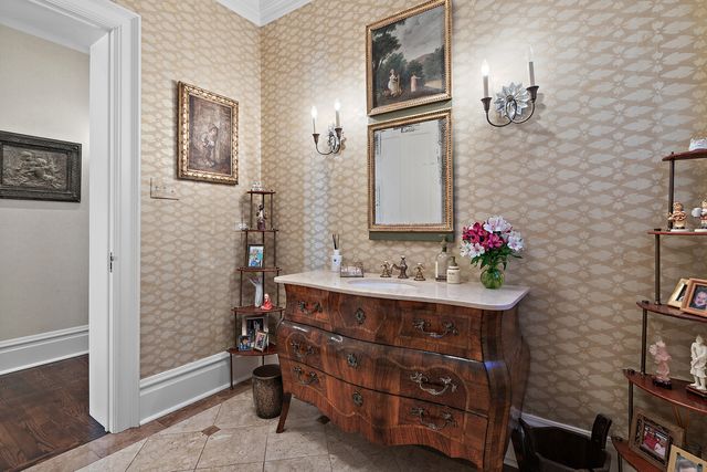 640 Hill Road, Winnetka, IL 60093