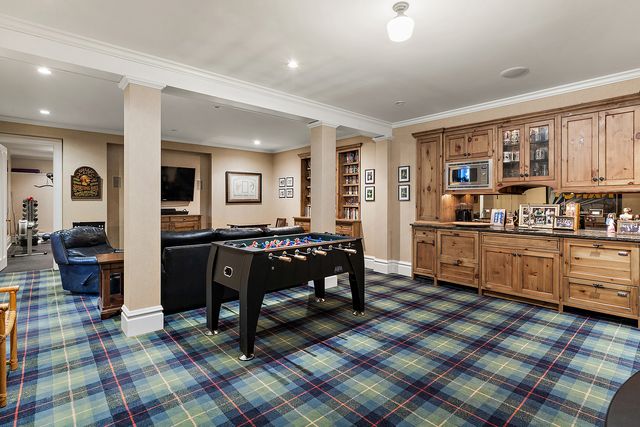 640 Hill Road, Winnetka, IL 60093