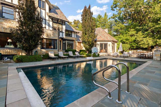 640 Hill Road, Winnetka, IL 60093