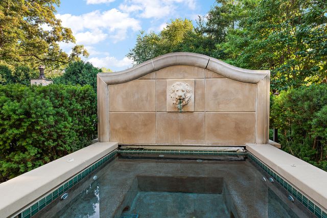 640 Hill Road, Winnetka, IL 60093