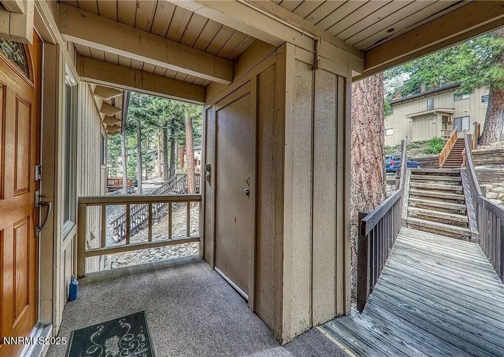 321 Ski Way UNIT 142, Incline Village, NV 89451