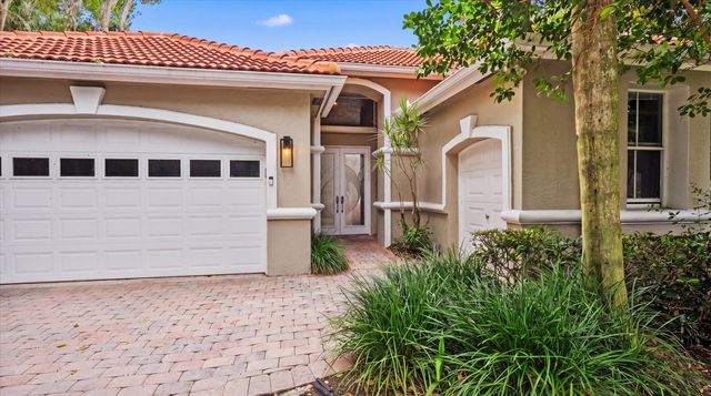 10891 Fairmont Village Drive, Wellington, FL 33449
