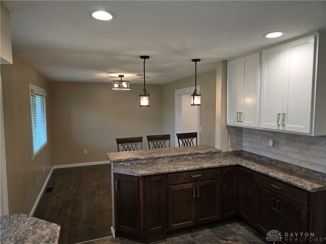 1617 Belvo Road, Miamisburg, OH 45342