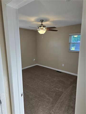 1617 Belvo Road, Miamisburg, OH 45342