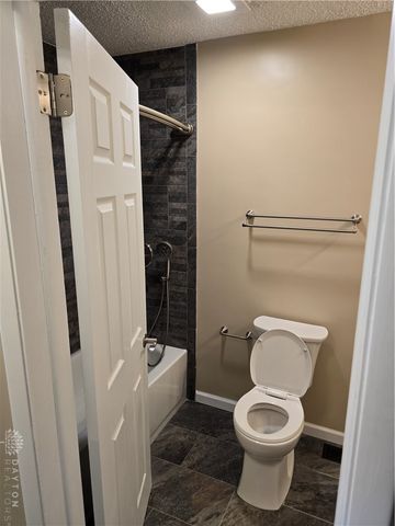 1617 Belvo Road, Miamisburg, OH 45342
