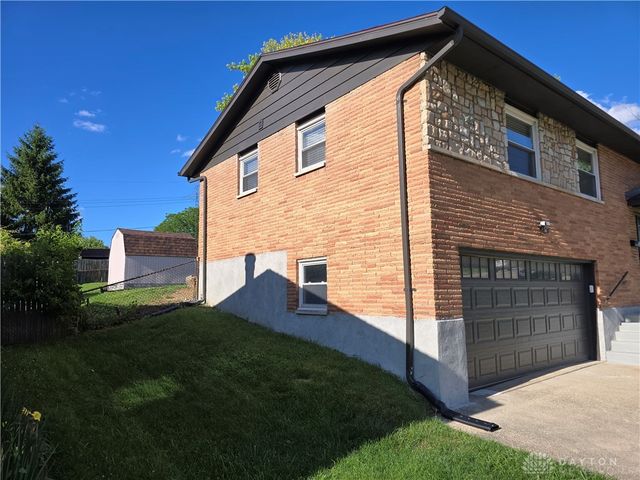 1617 Belvo Road, Miamisburg, OH 45342