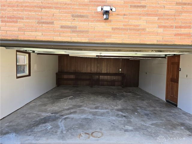 1617 Belvo Road, Miamisburg, OH 45342
