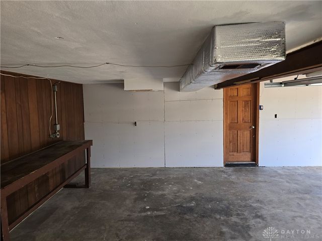 1617 Belvo Road, Miamisburg, OH 45342