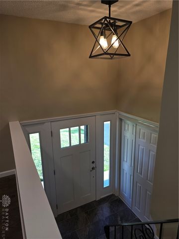 1617 Belvo Road, Miamisburg, OH 45342