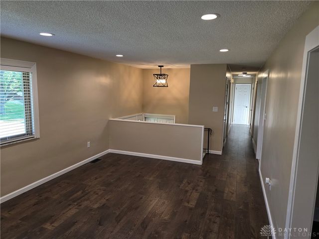 1617 Belvo Road, Miamisburg, OH 45342