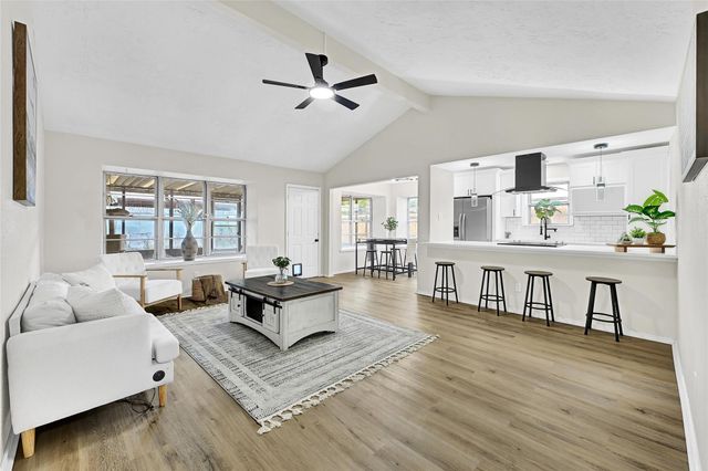 9611 Camrose Court, Houston, TX 77086