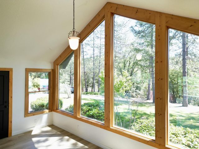 16594 You Bet, Grass Valley, CA 95945