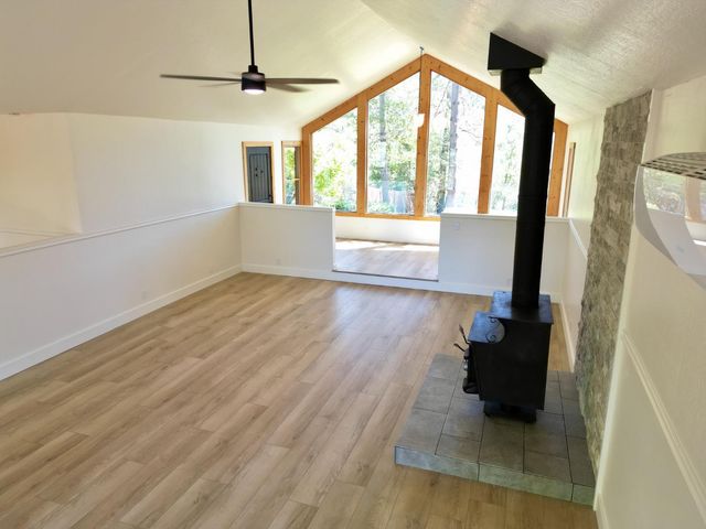 16594 You Bet, Grass Valley, CA 95945