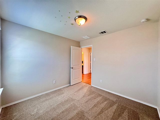 16501 Brogan LN, Pflugerville, TX 78660