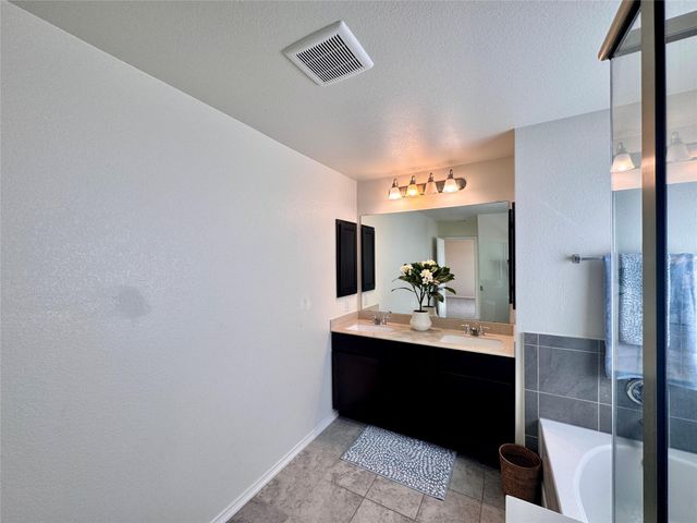 16501 Brogan LN, Pflugerville, TX 78660