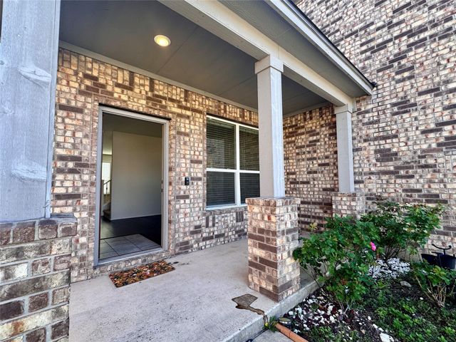 16501 Brogan LN, Pflugerville, TX 78660