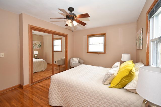 4651 Colorado Avenue N, Crystal, MN 55422