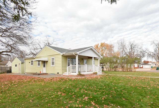 4651 Colorado Avenue N, Crystal, MN 55422