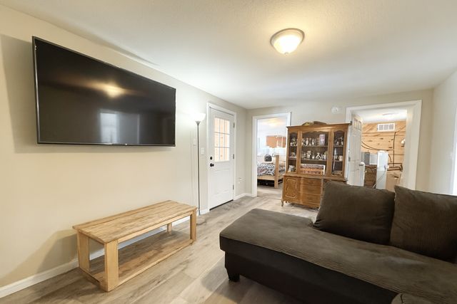 514 E Hampden Avenue, Fergus Falls, MN 56537