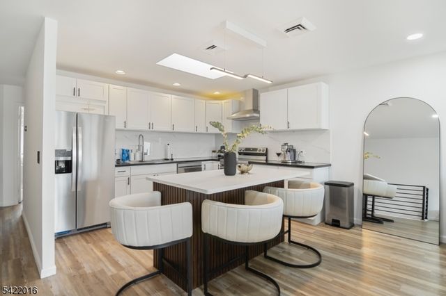 300 Gorge Rd 36, Cliffside Park Boro, NJ 07010