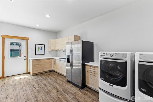 3275 Bennett Drive, Bellingham, WA 98225
