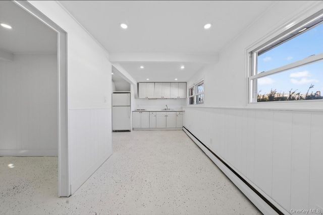 8 Whitebirch Lane, Commack, NY 11725