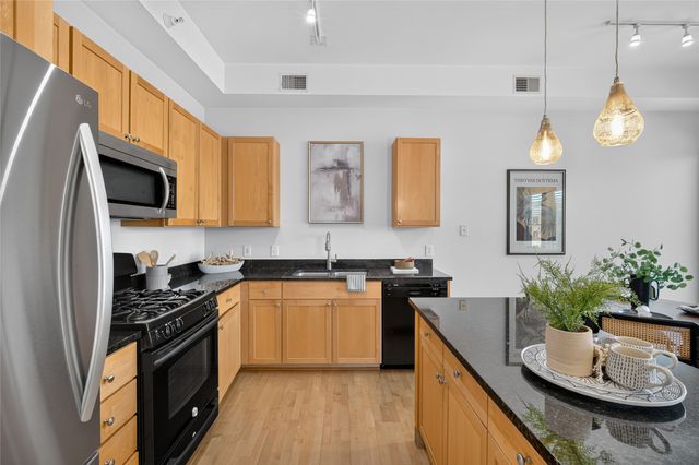 100 Water Street 404, Des Moines, IA 50309