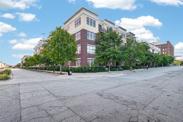 100 Water Street 404, Des Moines, IA 50309