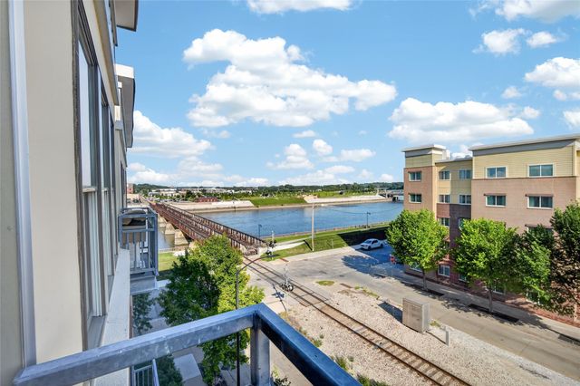 100 Water Street 404, Des Moines, IA 50309