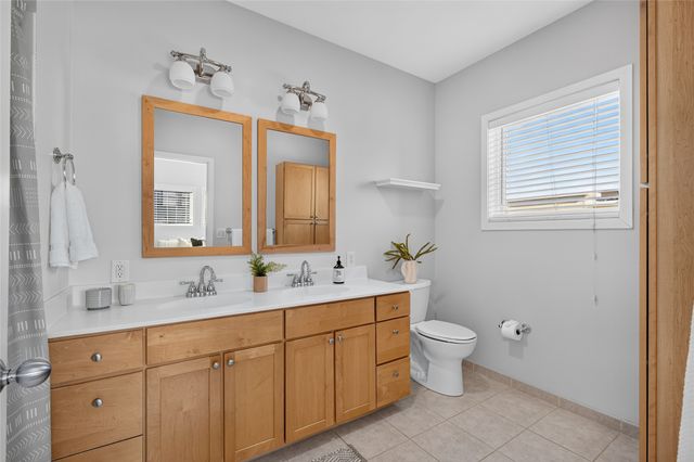 100 Water Street 404, Des Moines, IA 50309