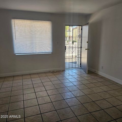 3014 N 70TH Street, Scottsdale, AZ 85251