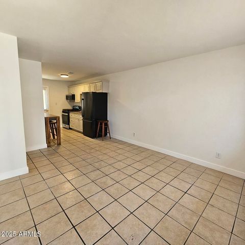 3014 N 70TH Street, Scottsdale, AZ 85251