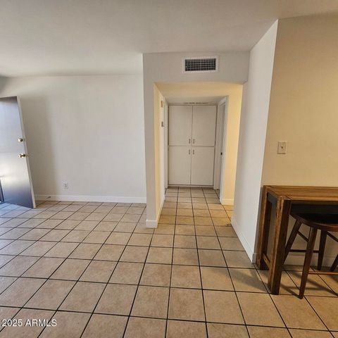 3014 N 70TH Street, Scottsdale, AZ 85251