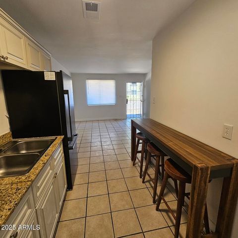 3014 N 70TH Street, Scottsdale, AZ 85251